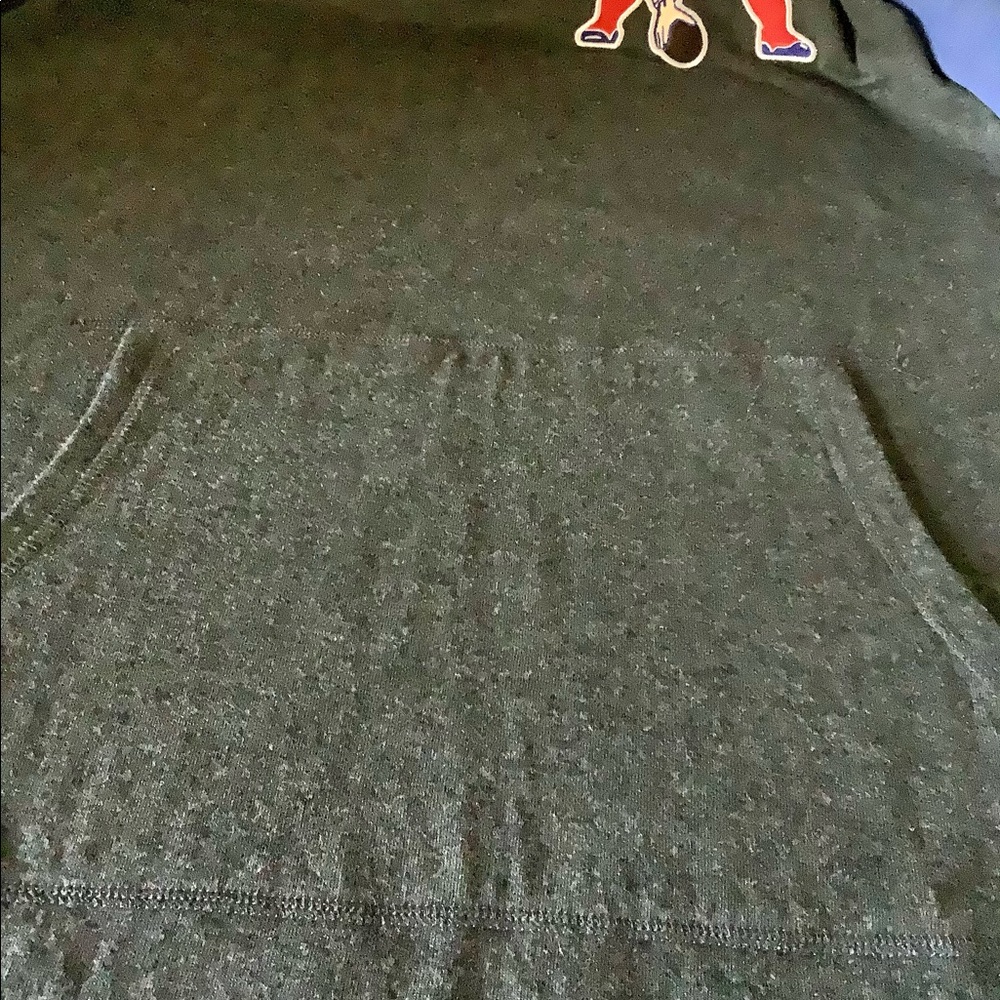 New England Patriots Pullover Hoodie NWOT - Picture 6 of 9